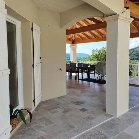 Grande Avec Piscine Chauffee Et Privee Villa